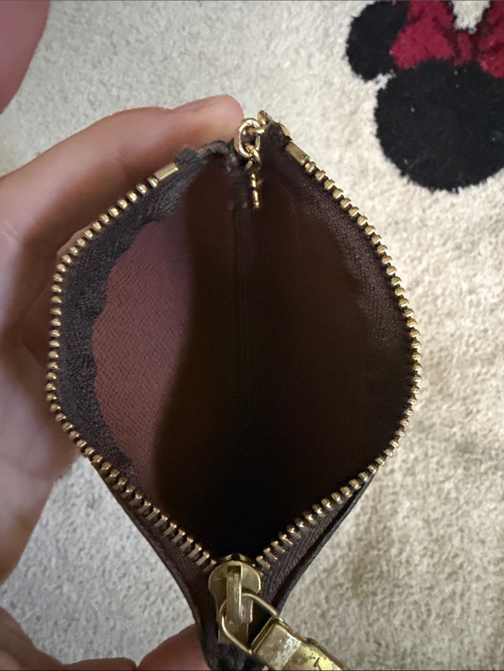 Louis Vuitton Key Pouch - Picture 4 of 4